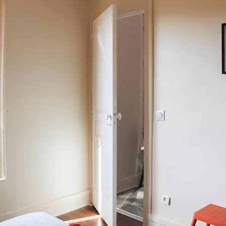 Charming 2 Near Basilica Of Saint-denis Apartment